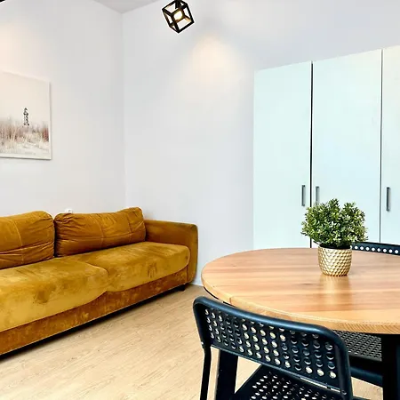 Studio Yellow Monte Appartamento *
